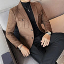 Blazer Lauritz™ com Lapela Clássica e Tecida Fio a Fio com Precisão Artesanal / O Luxo Silencioso da Alfaiataria Italiana!