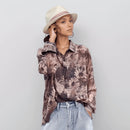 (Compre 1 e Leve 2) Camisa Feminina Boho Éden™ em Algodão Floral / Leveza e Charme em Estampa Exclusiva!